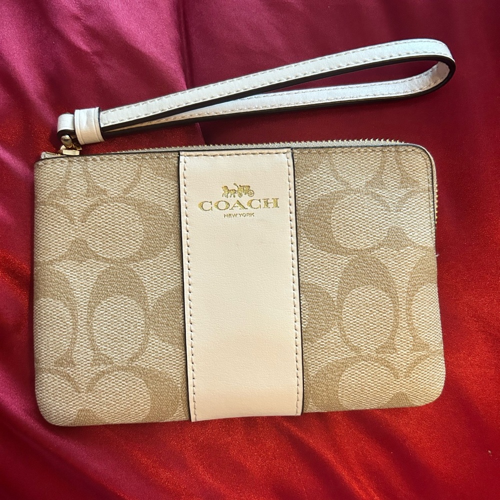 Coach coin pouch